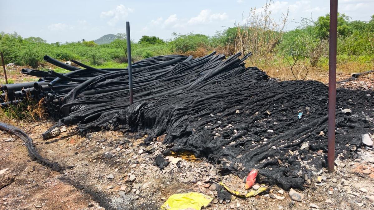 Fire destroys newly installed water pipes near Sholinghur