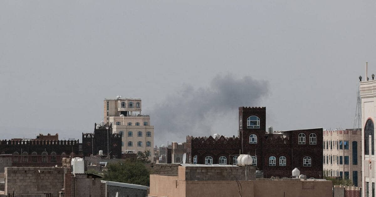 Saudi-led coalition intensifies Yemen air campaign with fresh Sanaa strikes