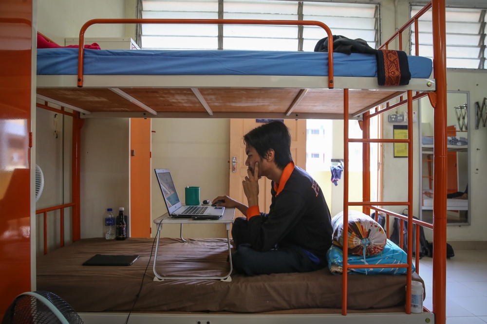 Higher Education Ministry permits online classes during Deepavali break