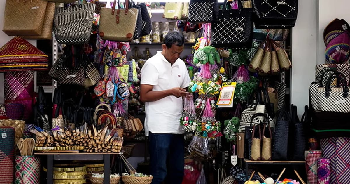 Kabinet Benarkan PMKS Dikecuali Daripada Kenaikan Gaji Minimum