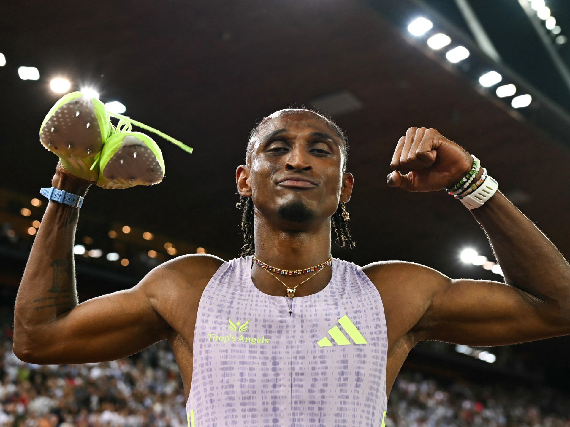 Dos Santos, Russell shatter world records at Zurich Diamond League