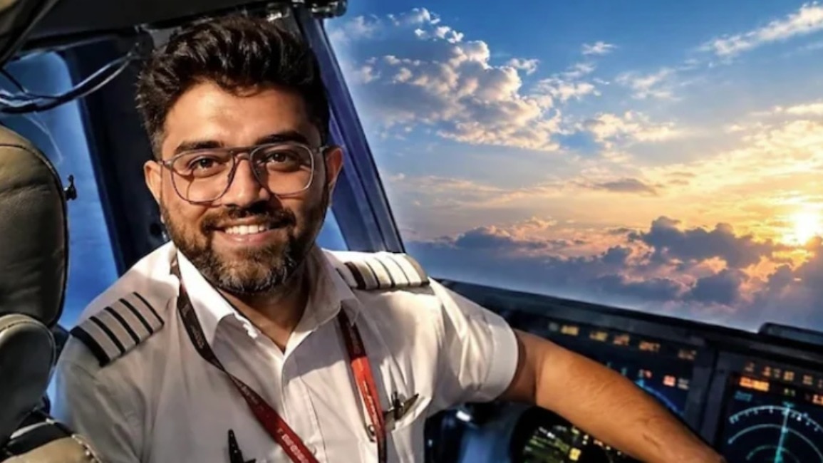अमेरिकी संसद में भारतीय पायलट स्मित मछार को विशेष सम्मान