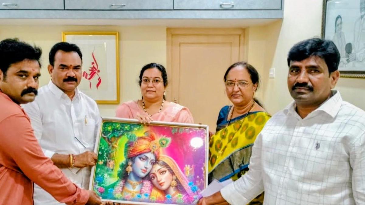 स्थानीय निकाय चुनावों में पिछड़ी जातियों के लिए सीटें बढ़ाने की मांग