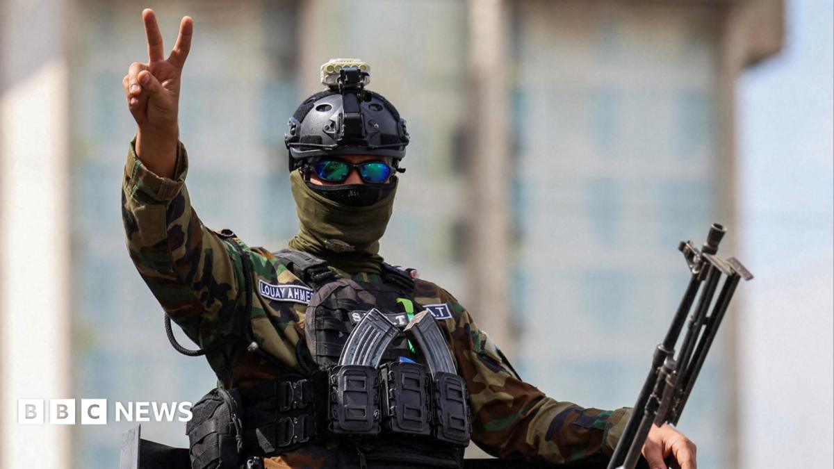 Final UK, US forces exit Iraq as counter-IS campaign concludes