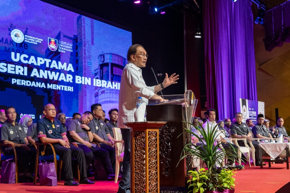 Anwar rejects zero-sum approach to Bumiputera support