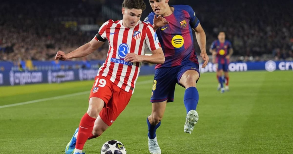 Barcelona maintains pursuit of Atletico Madrid's Alvarez