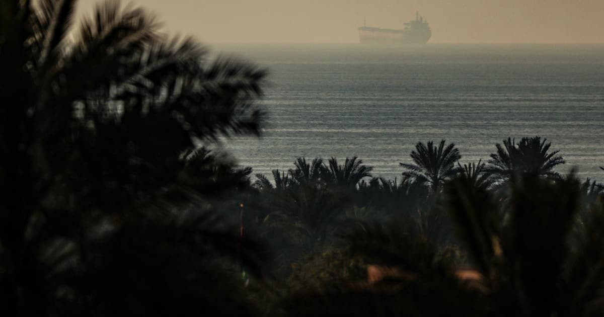 Media Iran Laporkan Letupan Berhampiran Pulau Kharg di Teluk Parsi