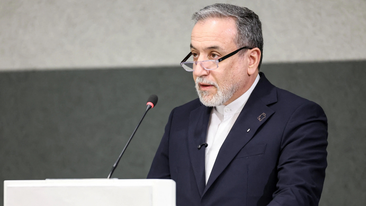 Iran dismisses reports of Strait of Hormuz negotiations via Pakistan