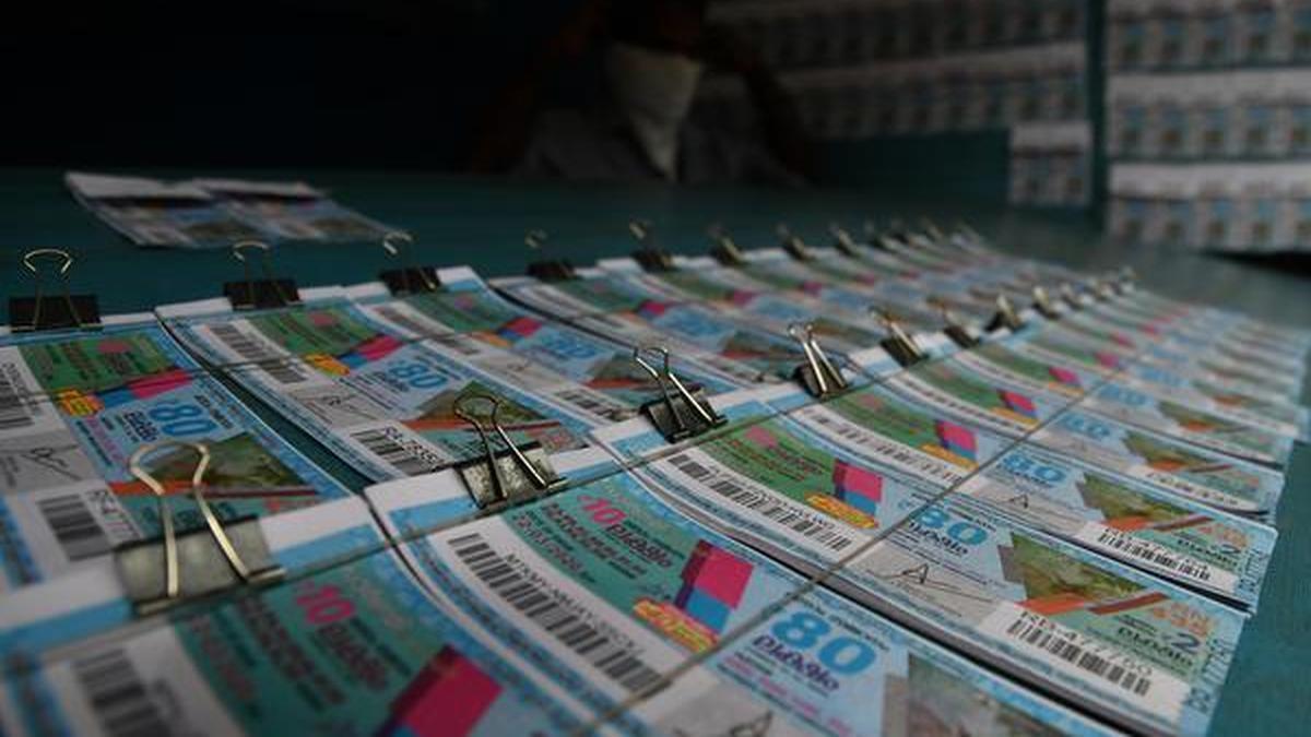 केरल सरकार नकली लॉटरी रैकेट के खिलाफ सख्त कार्रवाई करेगी
