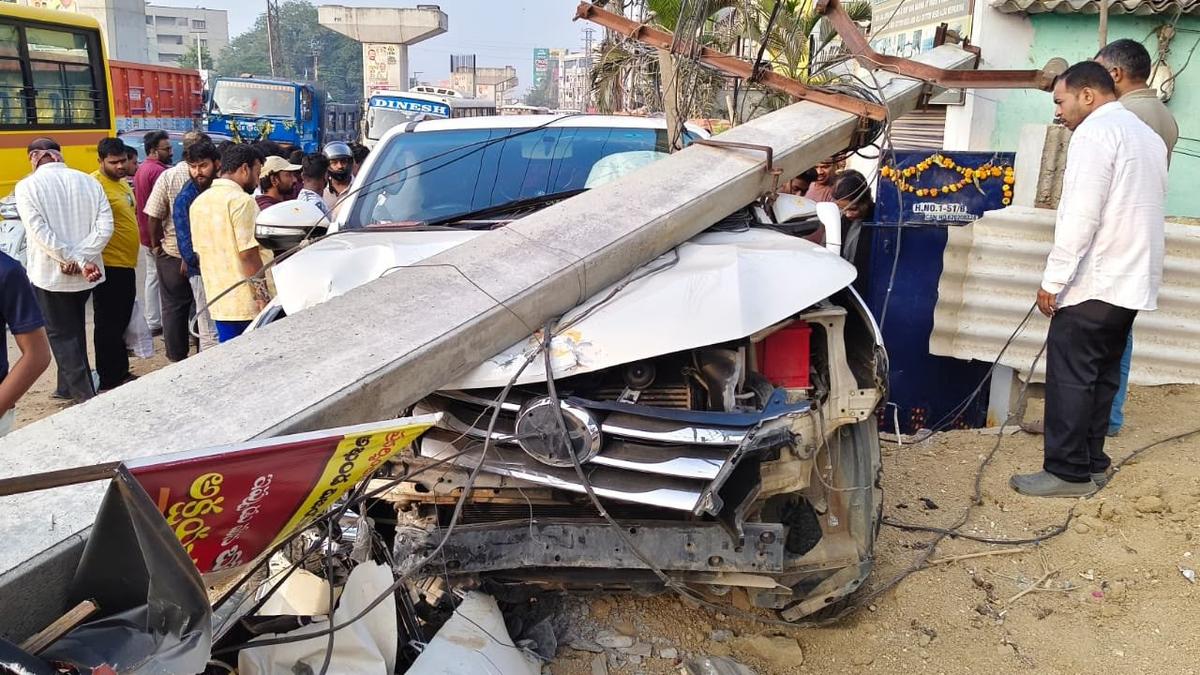 Intoxicated teenager crashes SUV into electricity pole after collision
