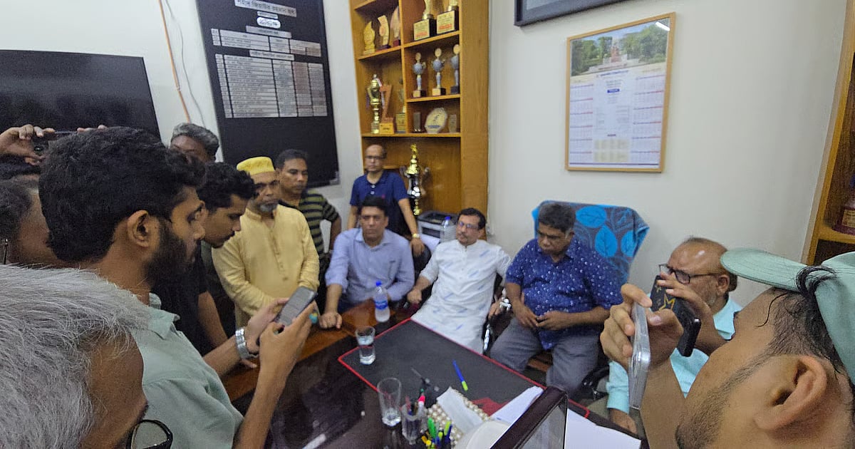 সাংবাদিক নিপীড়নে রাজশাহী বিশ্ববিদ্যালয় মামলা করবে