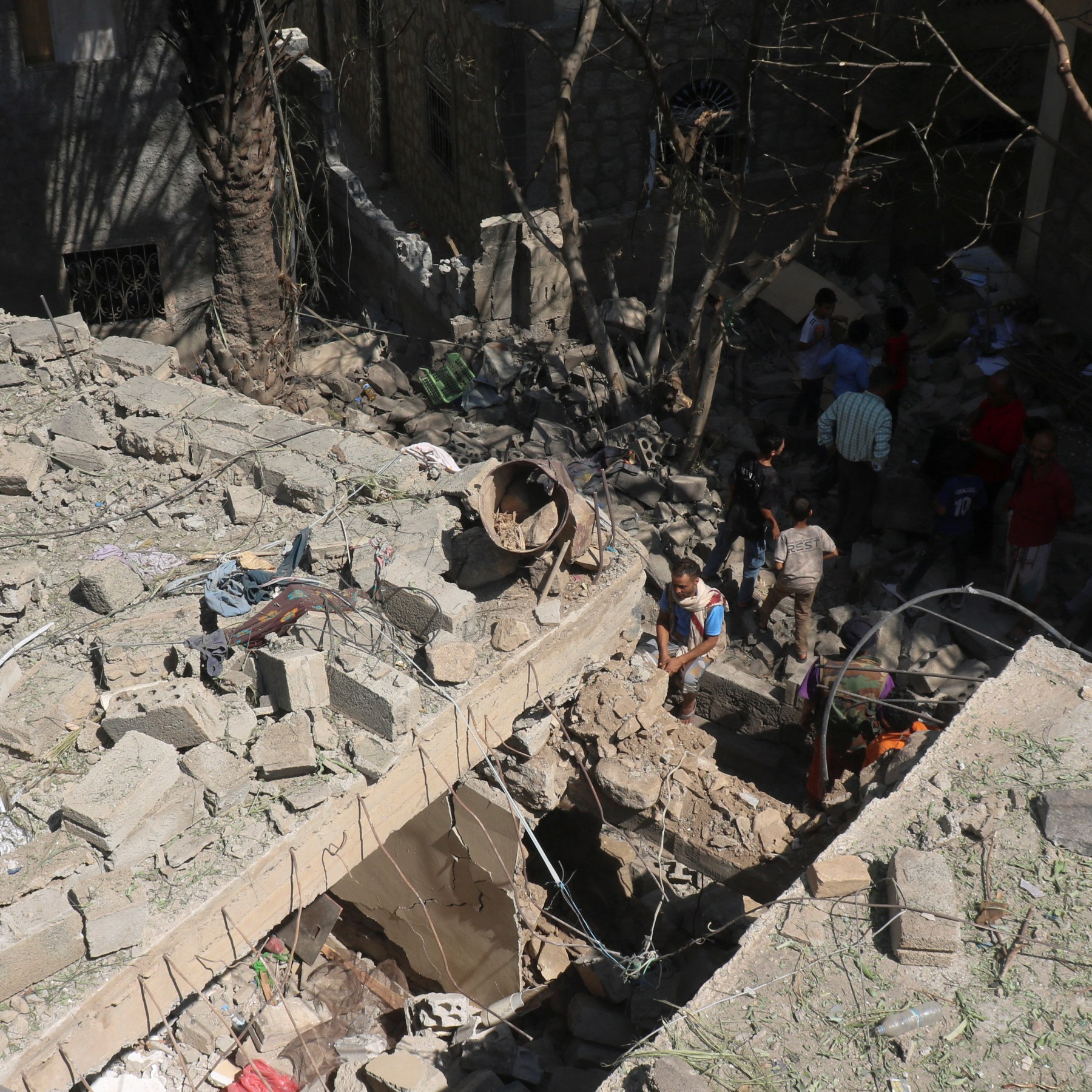 Yemen conflict displaces nearly 260,000 as fighting intensifies in Taiz