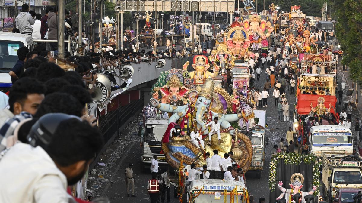 Hyderabad concludes two-day Ganesh immersion procession