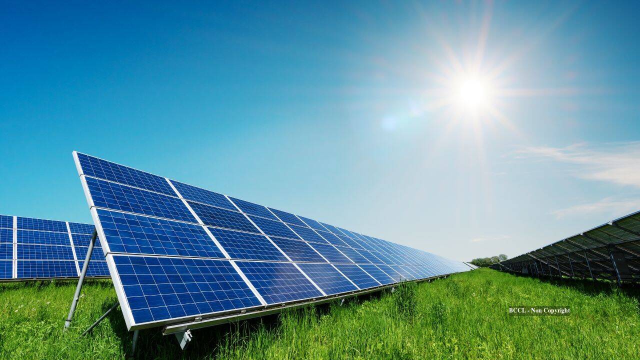 US dairy farmer generates sustainable income through solar energy venture
