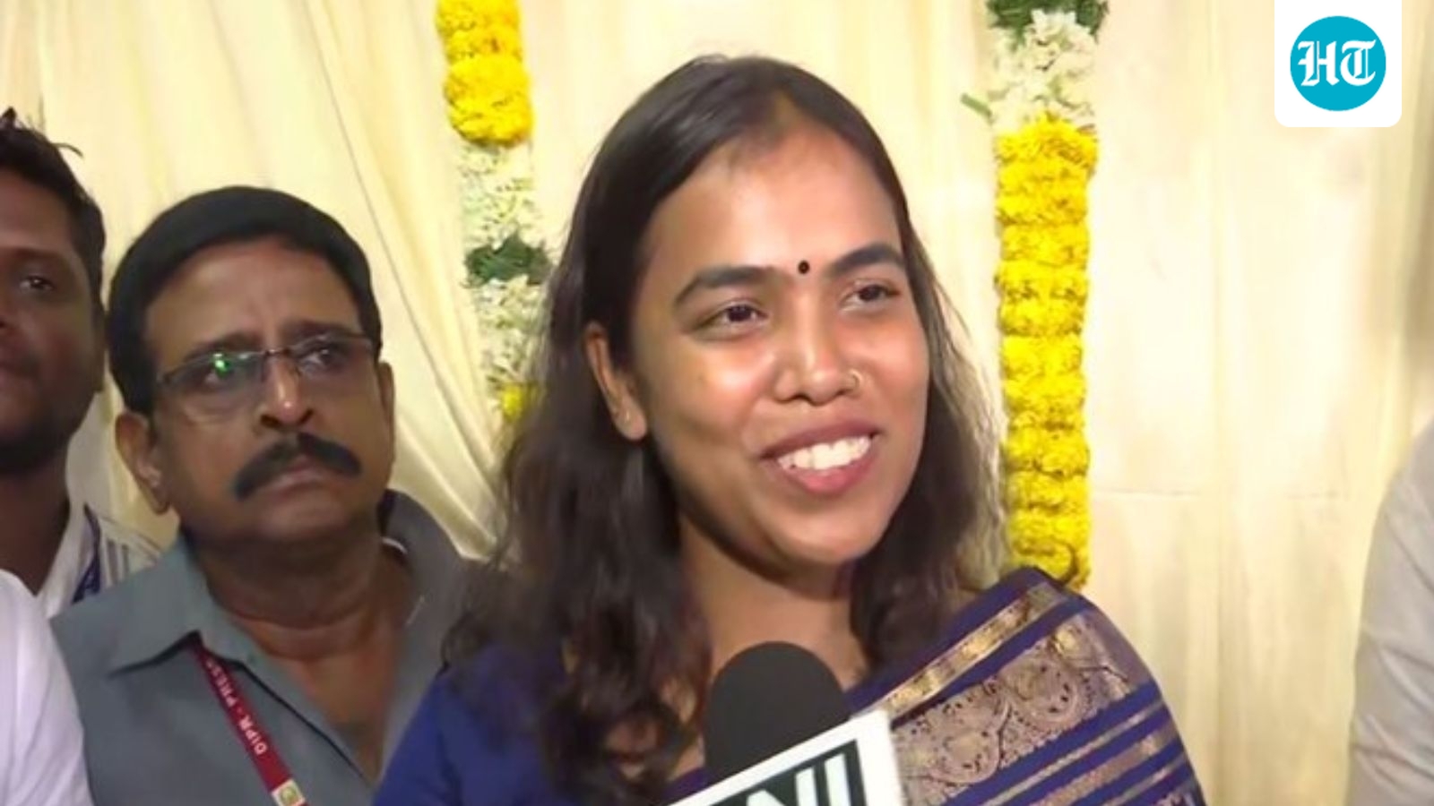 TVK's Keerthana defends herself against gold ornaments criticism