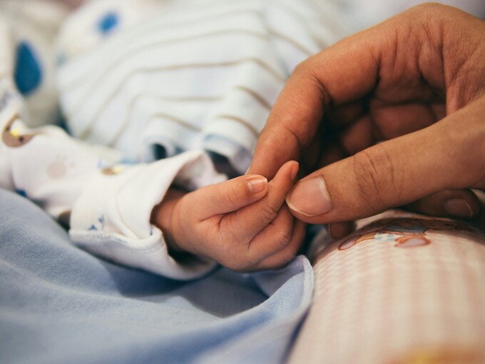 South Korean city of 100,000 loses only maternity facility
