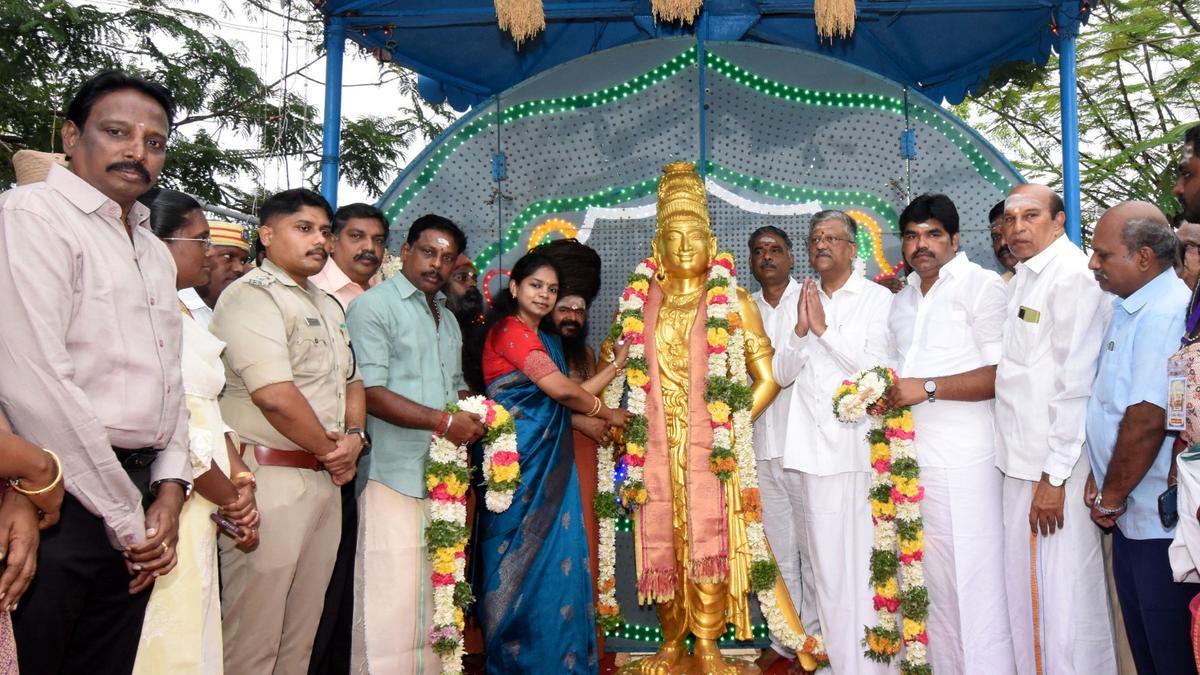 Thanjavur's Brihadeshwara Temple marks Sathaya Vizha festival celebration
