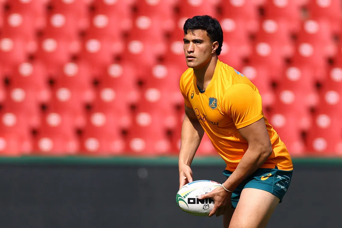 Kiss backs Suaalii for Wallabies midfield role despite competition