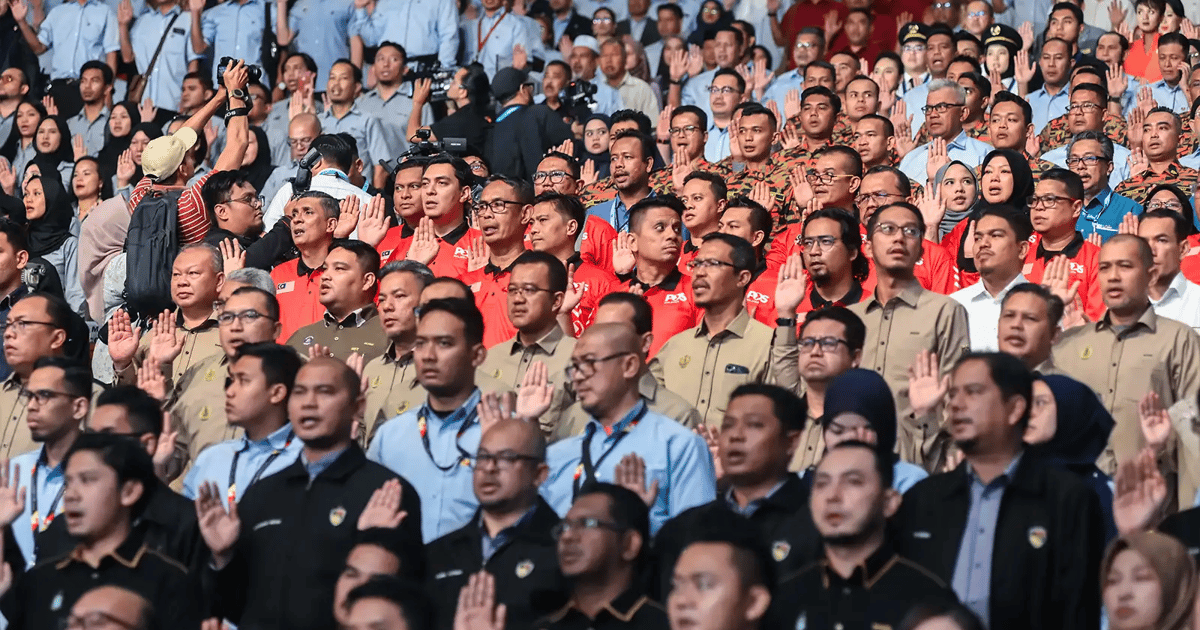 Kerajaan Tegaskan Penolakan terhadap Tekanan ke atas Penjawat Awam