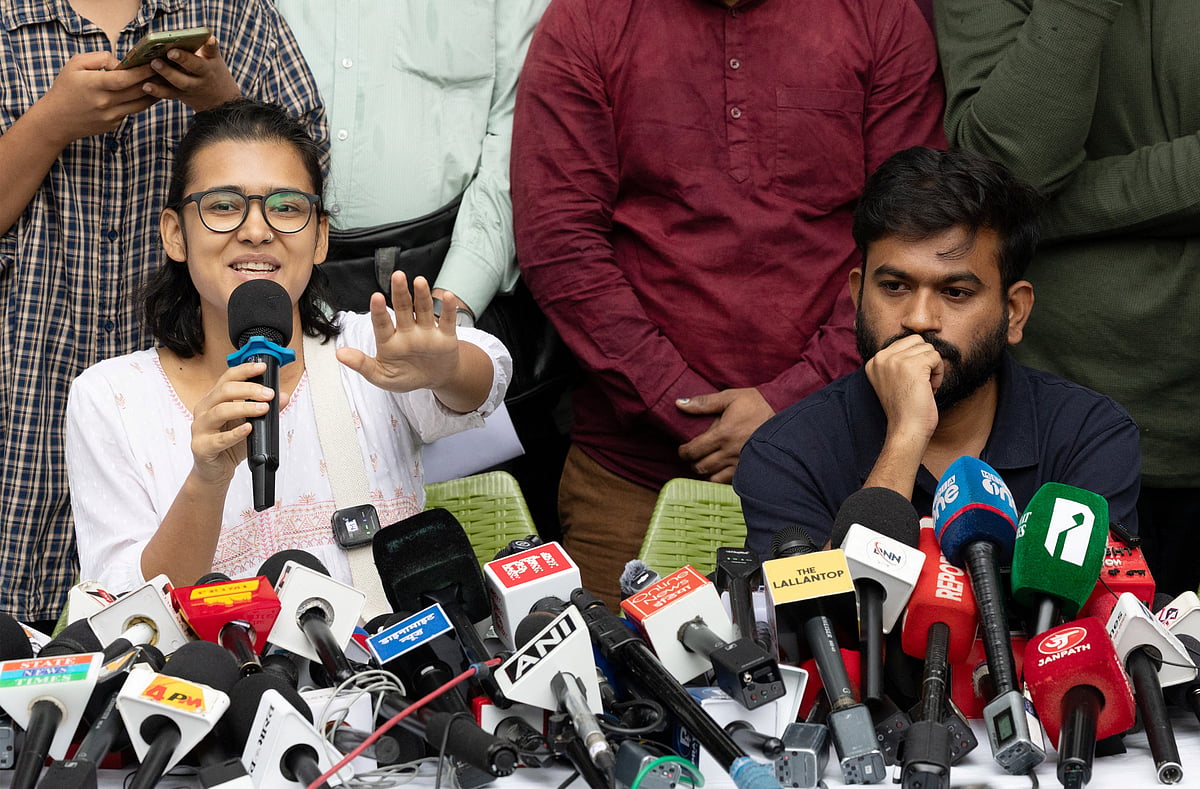 ভারতে প্রতিবাদ: তেলাপোকা আন্দোলনের প্রতিষ্ঠাতক অভিজিৎ দিপকে গ্রেপ্তার