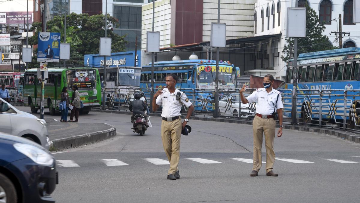 Kozhikode intensifies traffic enforcement ahead of Onam festival rush