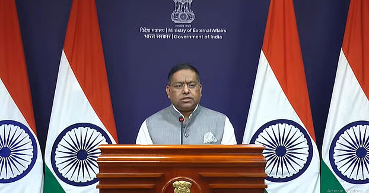 বাংলাদেশের সাথে ইতিবাচক সম্পর্ক চায় ভারত, জানান জয়শ্বাল