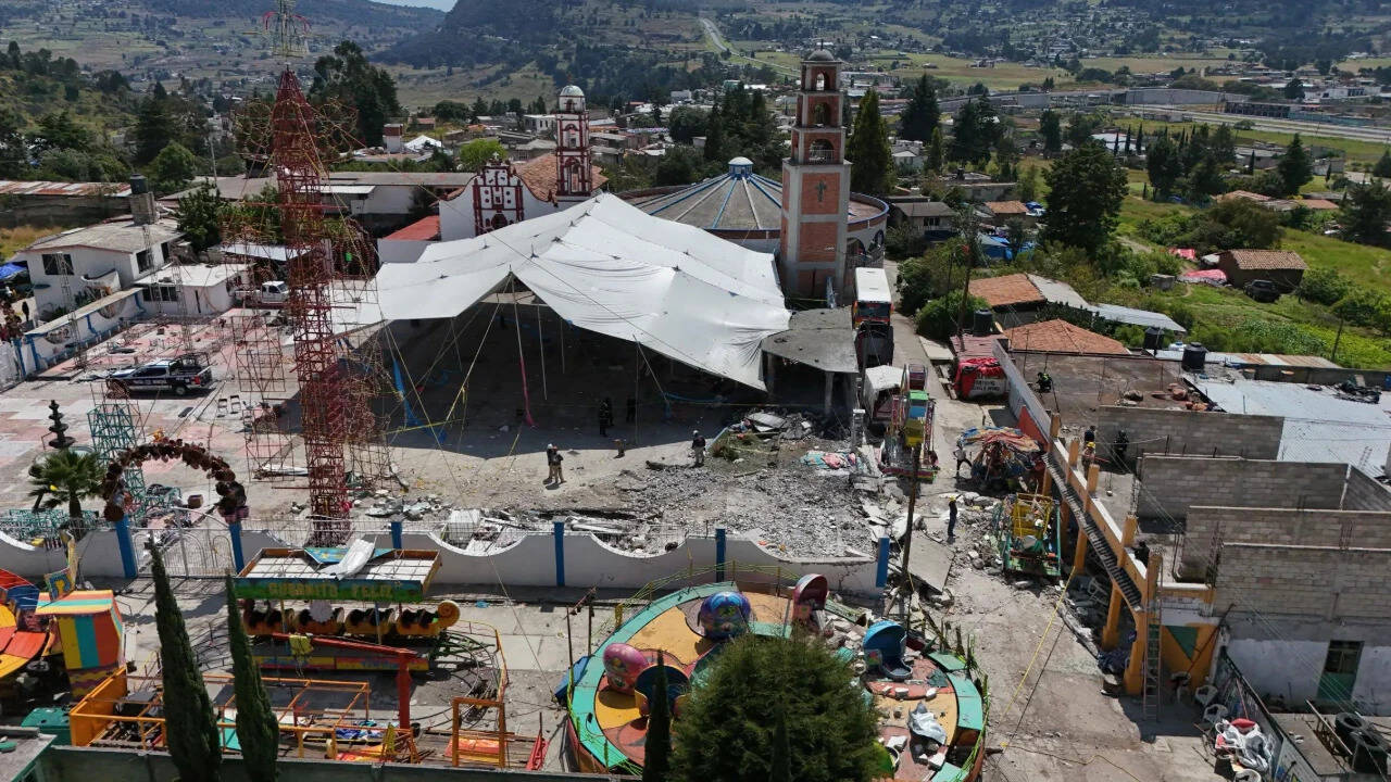 Pyrotechnic mishap at Mexican church festival kills 10, injures 64