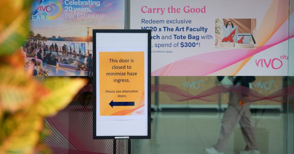 Shopping malls deploy automated doors, halt outdoor events as haze persists