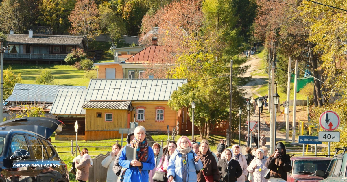 Vietnam hails Russia's visa exemption for Vietnamese travelers