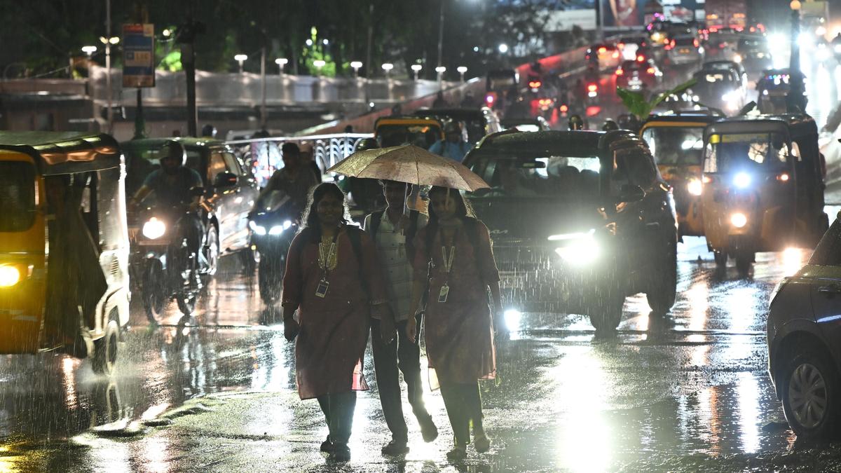 Tamil Nadu braces for heavy downpour as red alert issued for delta districts