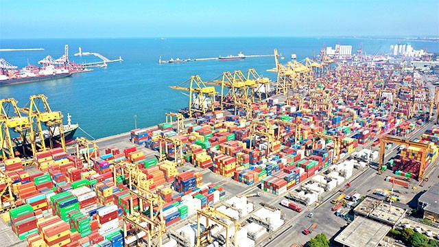 Colombo Port breaks into world's top 20 container hubs