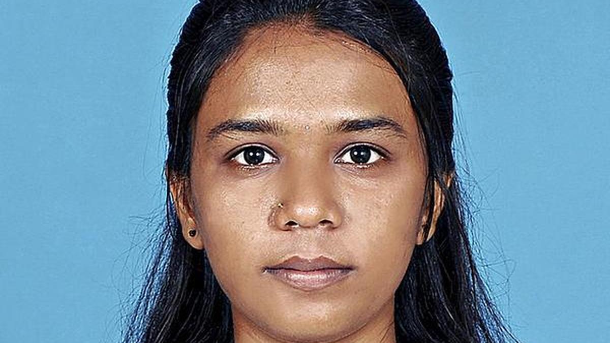 Jagtial student wins prestigious Osmania University gold medal
