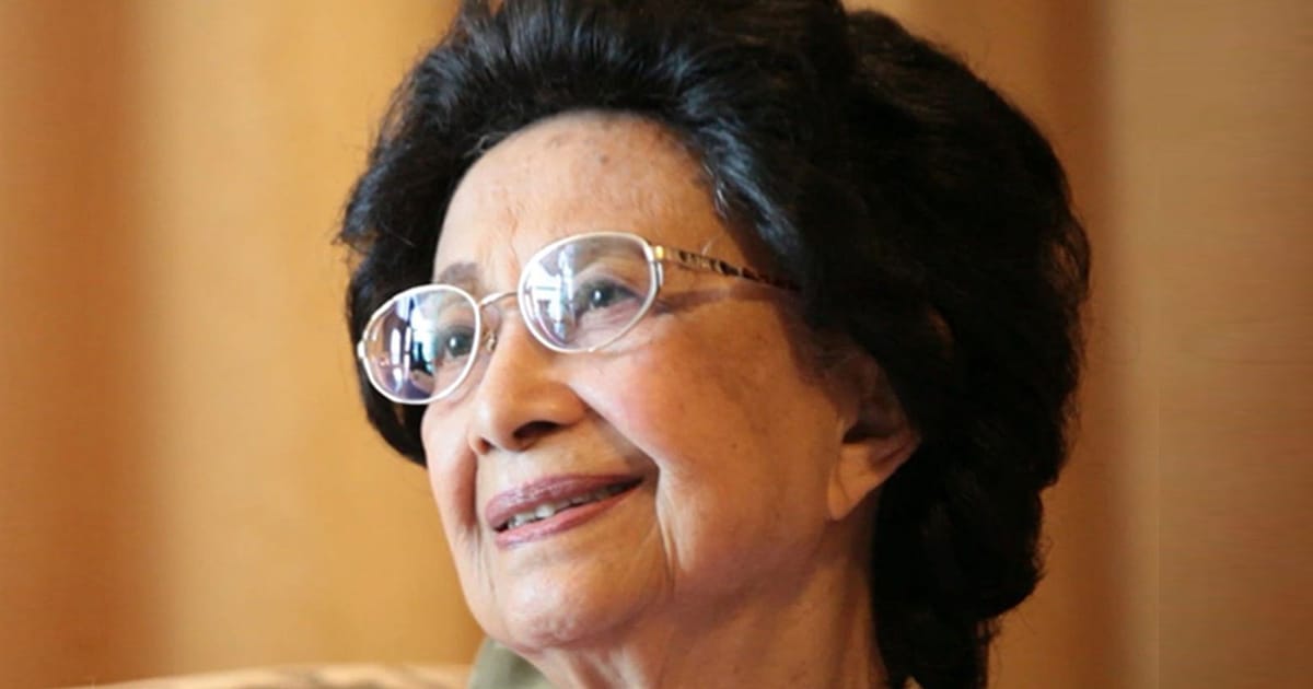 Hasmah Ali: Wibawa Terbit dari Kesederhanaan dan Integritas Diri