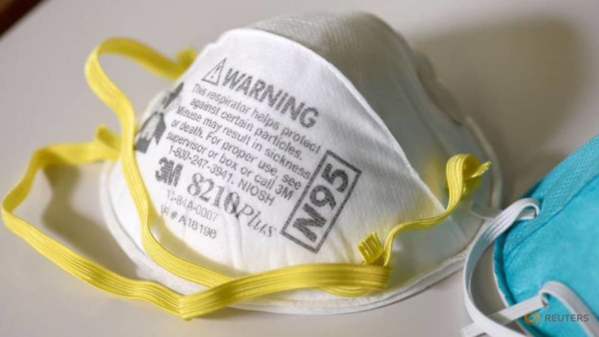 Singapore consumers urged to avoid panic buying of N95 masks