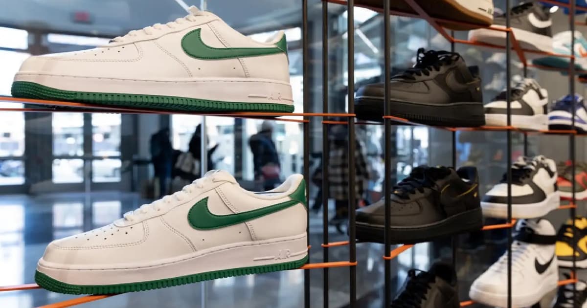 Kejatuhan Saham Nike Mengancam Kedudukan dalam Indeks Dow Jones