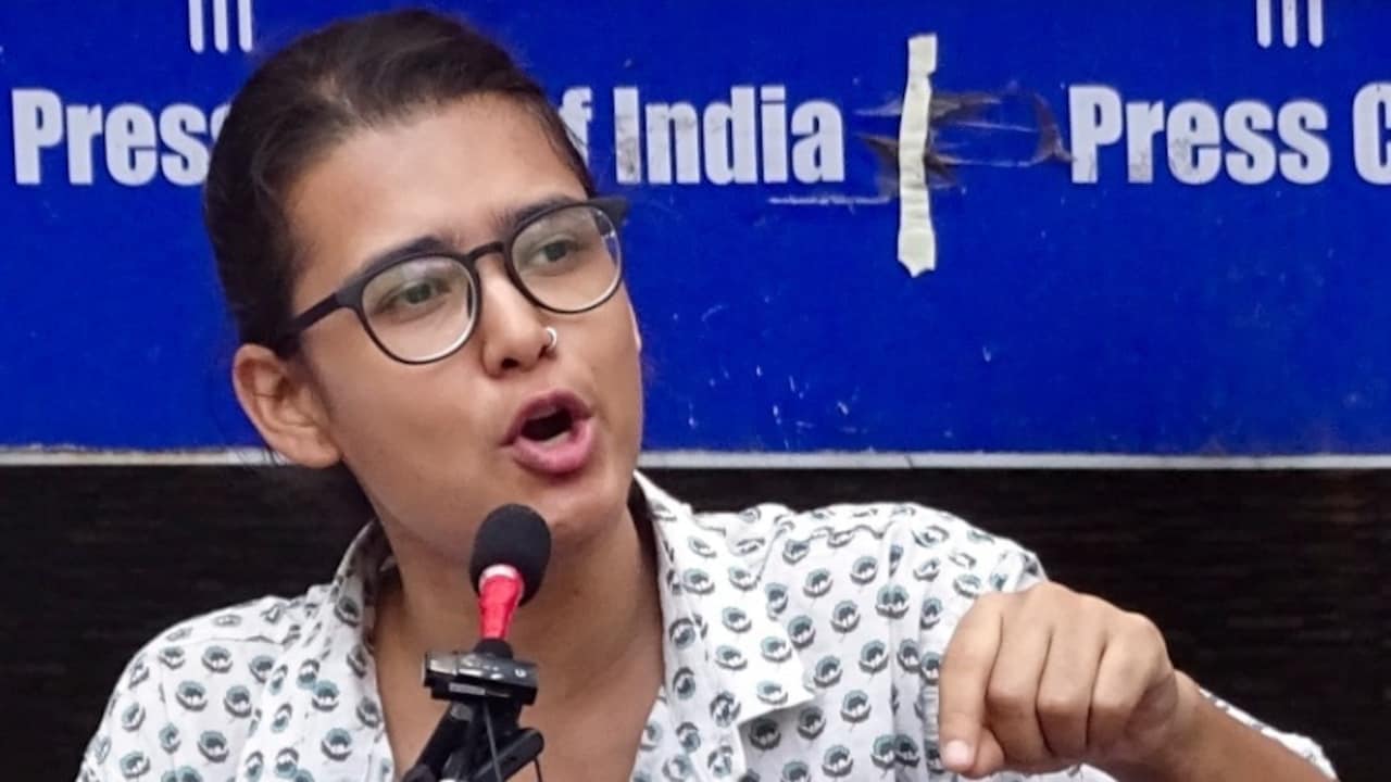 नेहा बोरा हिंसा भड़काने में शामिल नहीं: AISA अध्यक्ष के वकील की दिल्ली हाई कोर्ट में दलील