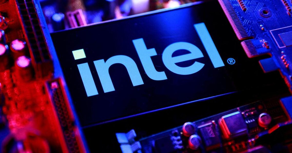 Singapore chip stocks slide amid broader technology selloff