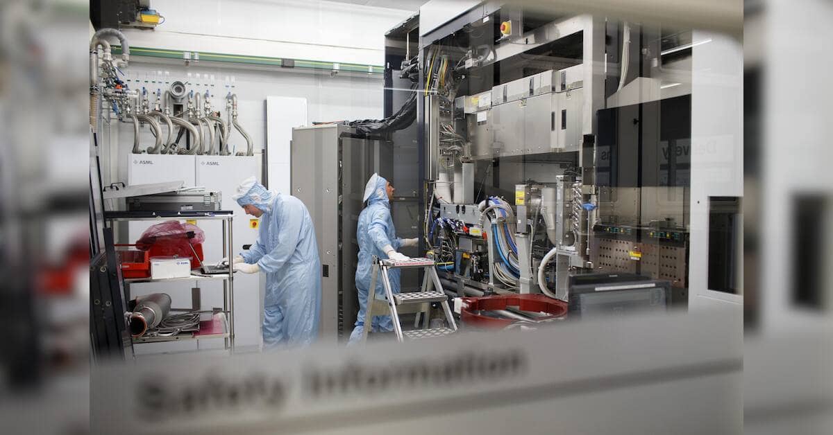 China faces 15-year gap in advanced chipmaking technology race