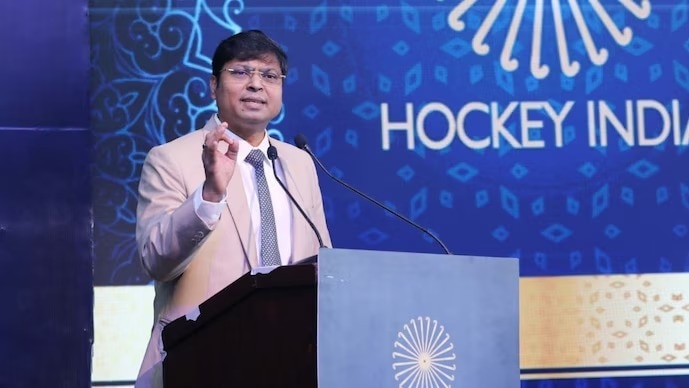 Hockey India Suspends Director General Pending Investigation Into Multiple Charges