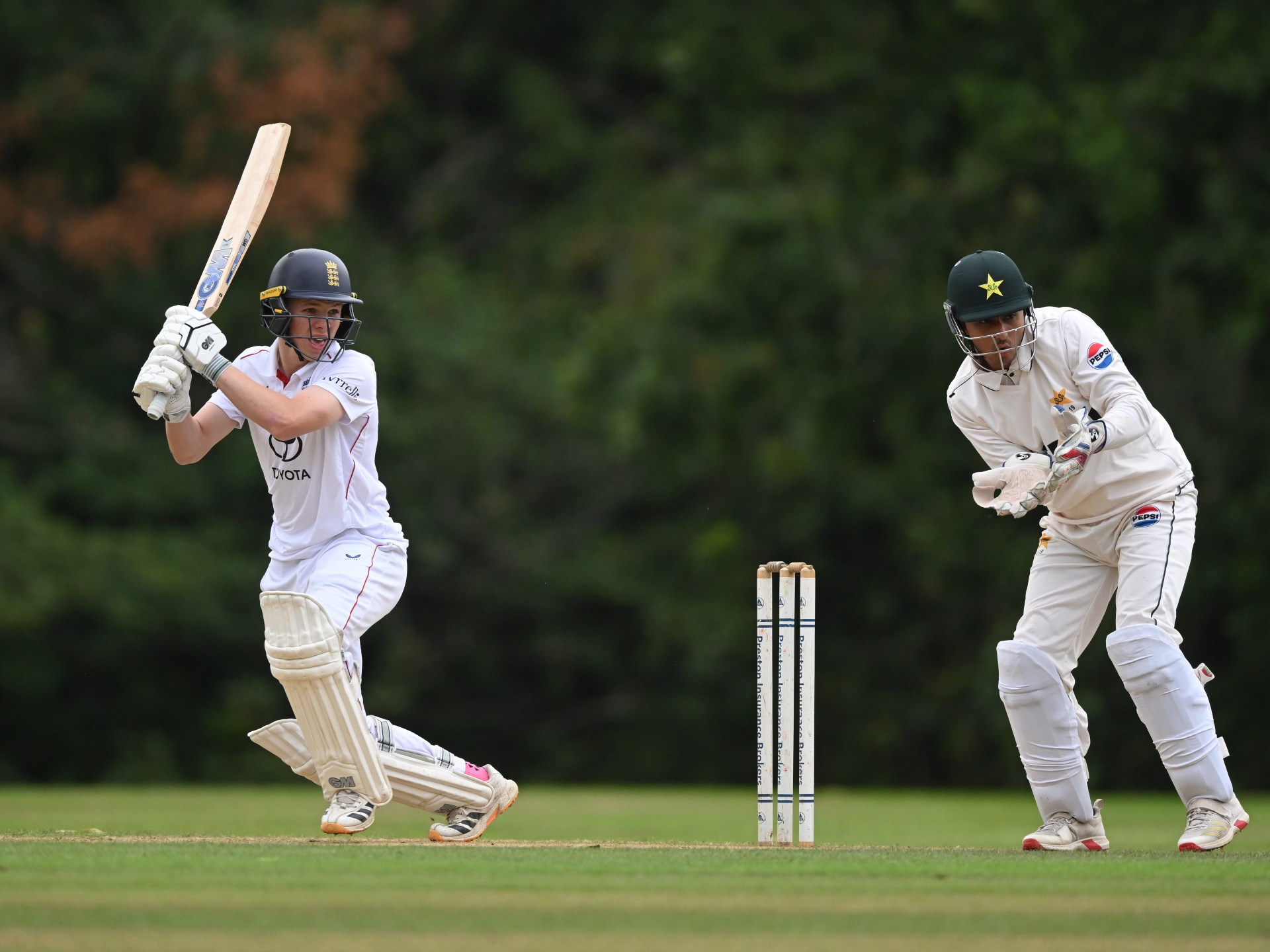 Pakistan U19 cricket team mistaken for asylum seekers in UK protest