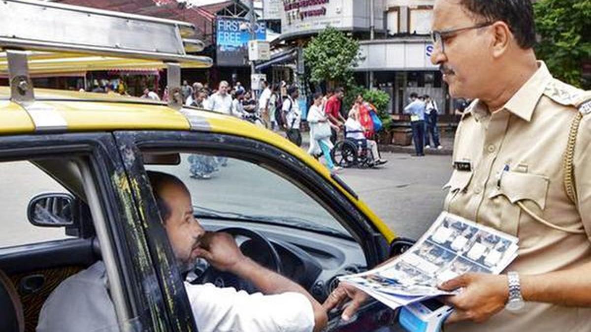Bombay High Court Dismisses Cab Driver Language Plea After Government Extension
