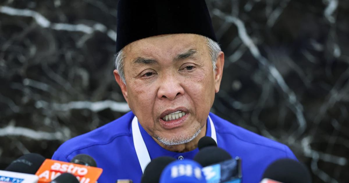 Umno commits to coalition government through end of term