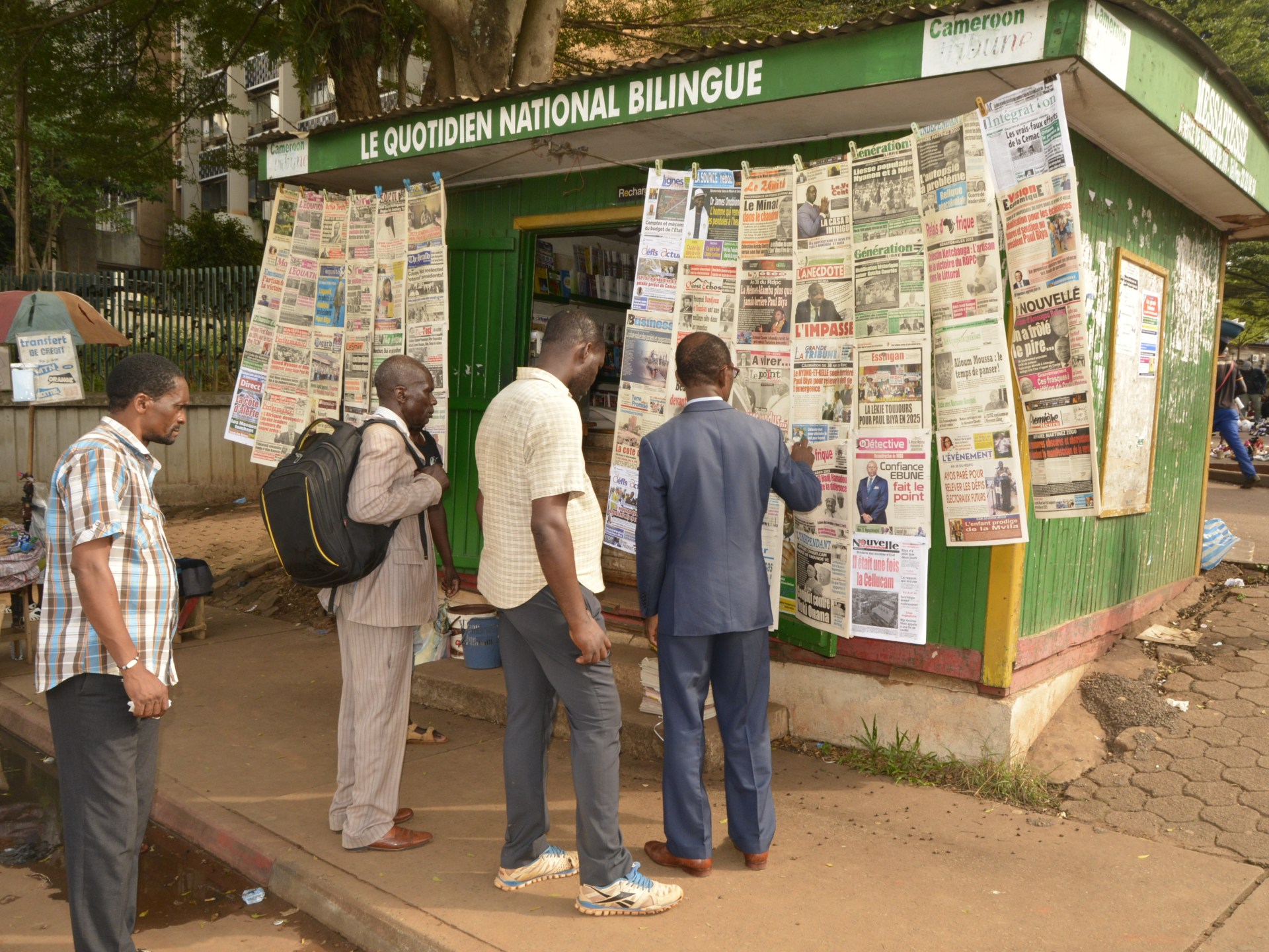 Cameroon awaits cabinet reshuffle as Biya ends extended foreign absence