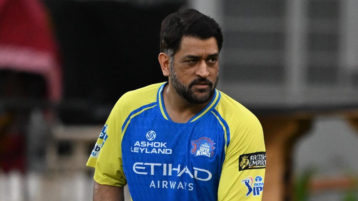 Madras High Court processes plea in Dhoni's ₹100-crore defamation case