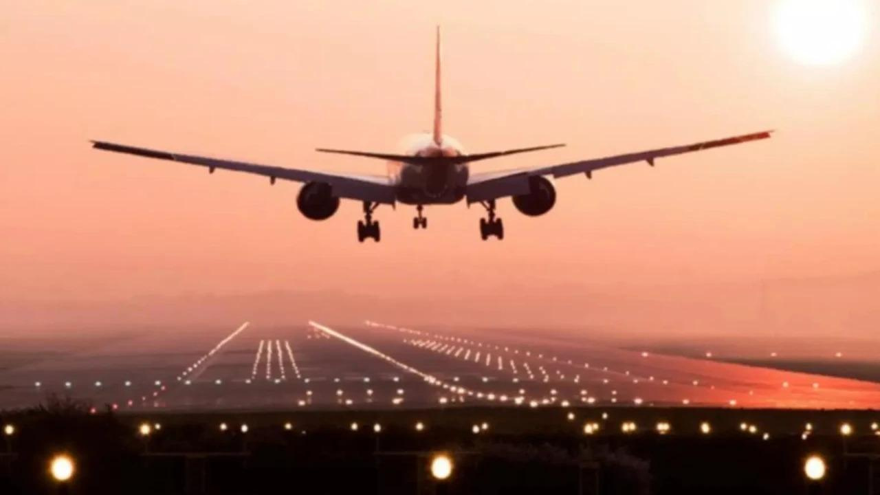 कनाडा में प्रशिक्षण उड़ान के दौरान विमान दुर्घटना में दो भारतीय छात्रों की मौत