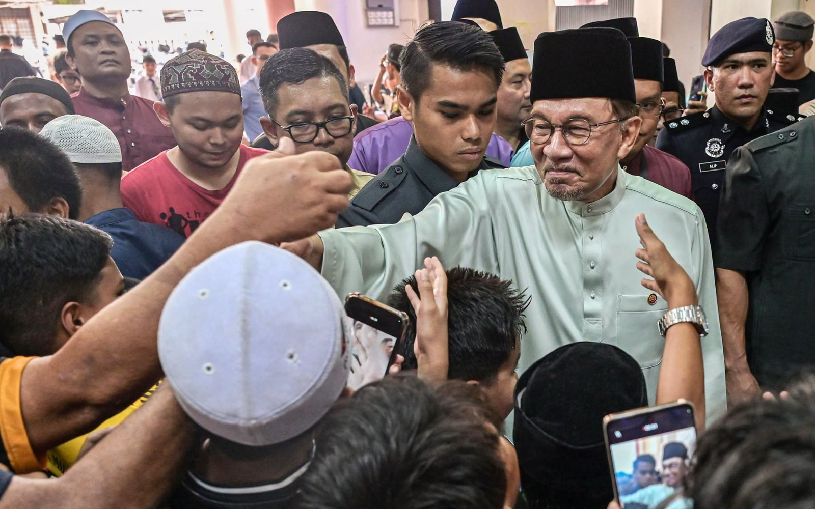Tiada Syarat Khusus bagi Ahli Parlimen Terima Peruntukan CSA: Anwar