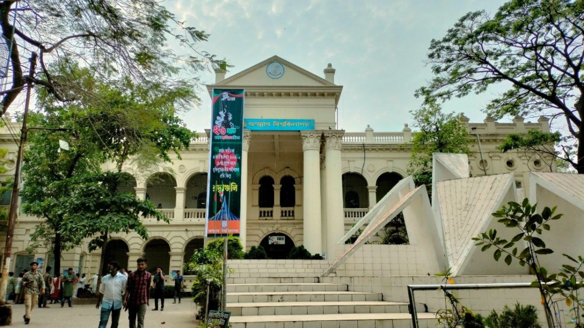 Dhaka students plan cattle slaughter during Durga Puja festival