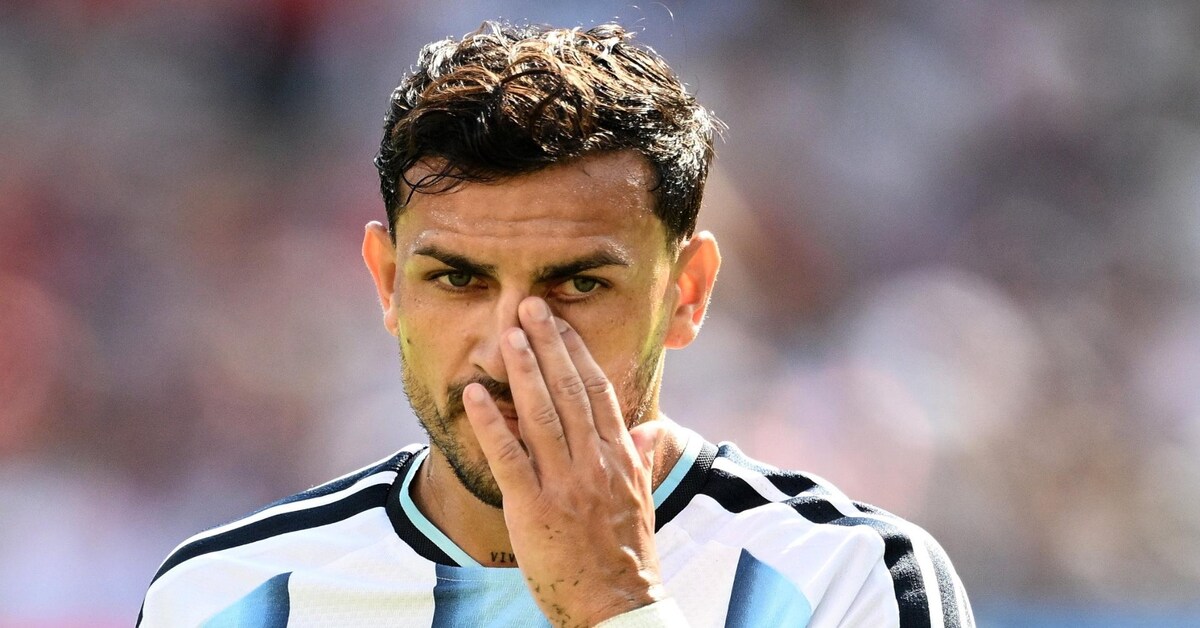 विश्व कप फाइनल के बाद अर्जेंटीना के तीन खिलाड़ियों को FIFA ने सजा दी