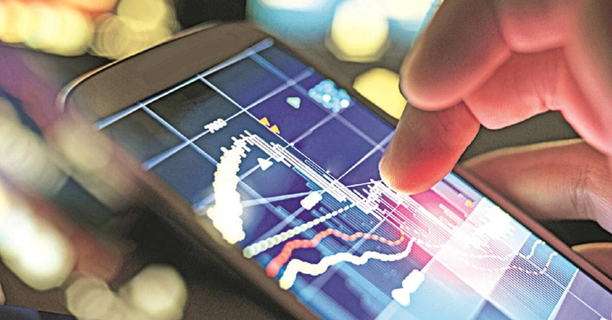 Oil prices, rising yields weigh on Nifty amid index expiry