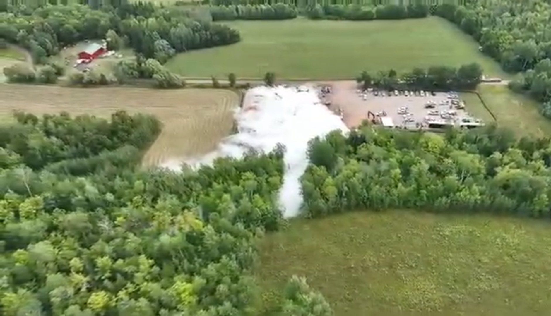 Vehicle collision ruptures gas pipeline in Wisconsin, triggers evacuation